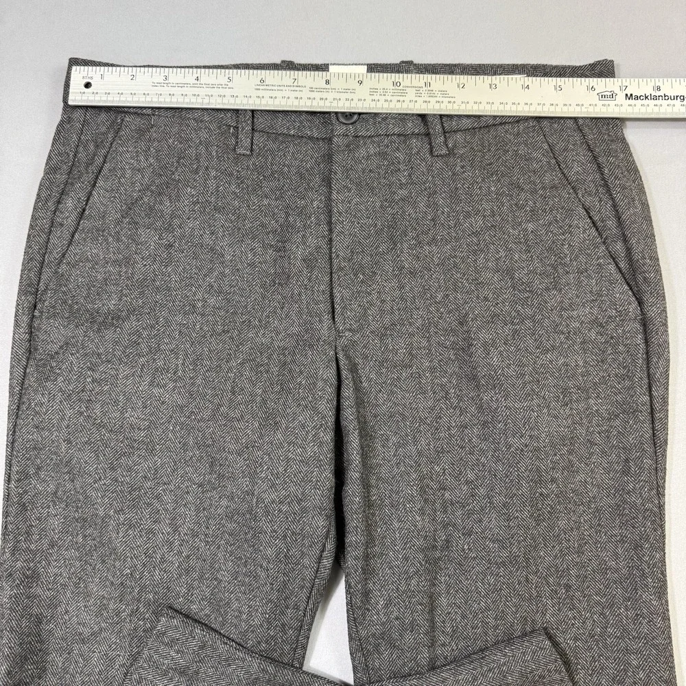 Gap Mens Slim Fit Herringbone Twill Wool Blend Trousers 32x30 Grey Dress Pants